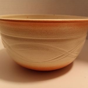 Art pottery bowl